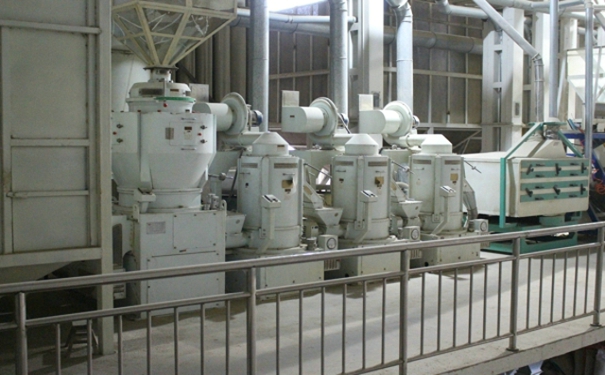 免费看片18禁成套设备